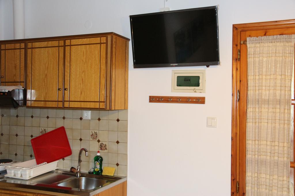 Apartmán Patroudis House Skala Rachoni  Pokoj fotografie
