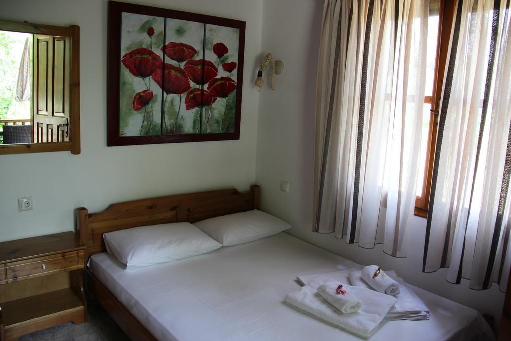 Apartmán Patroudis House Skala Rachoni  Pokoj fotografie