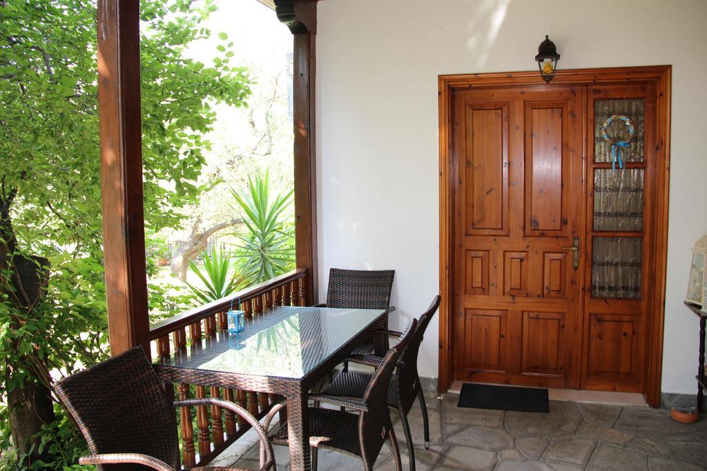 Apartmán Patroudis House Skala Rachoni  Pokoj fotografie