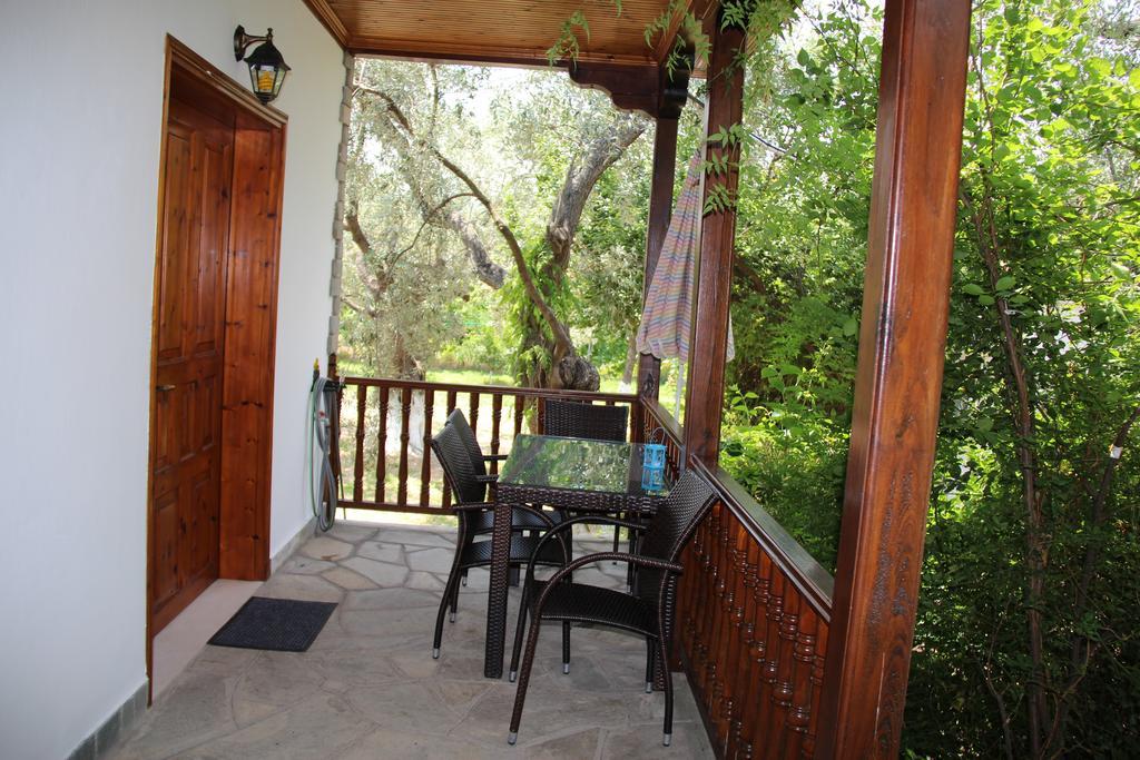 Apartmán Patroudis House Skala Rachoni  Pokoj fotografie